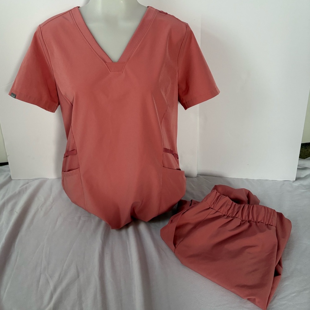Hanes Women's V-Neck Scrubs Set - Coral